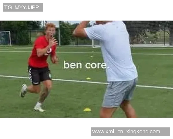 掌握足球门步骤的技巧与策略助你成为场上射门高手