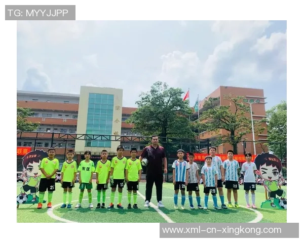 我爱足球的快乐时光和精彩瞬间 我爱足球的快乐时光和精彩瞬间