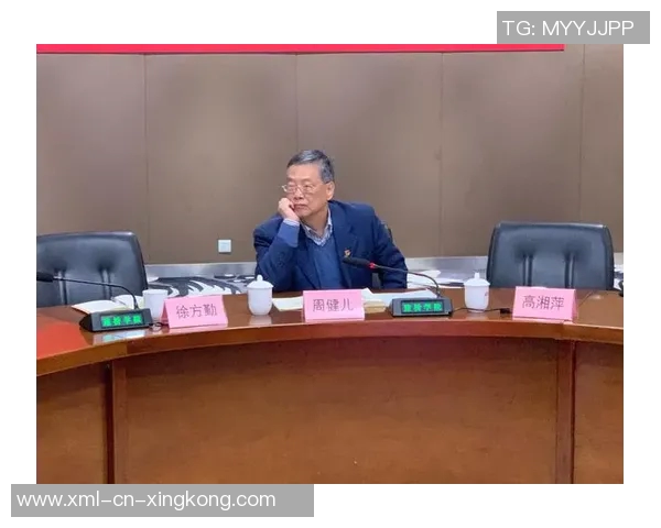 足球技能教学的全面指南提升青少年球员的技术水平与比赛意识 足球技能教学的全面指南提升青少年球员的技术水平与比赛意识